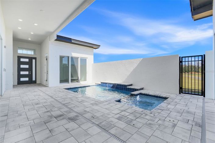 Image No.37-3 Bed Property for sale