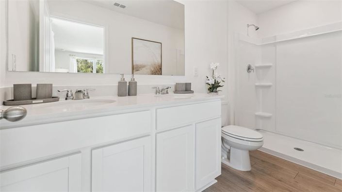 Image No.20-3 Bed Townhouse for sale