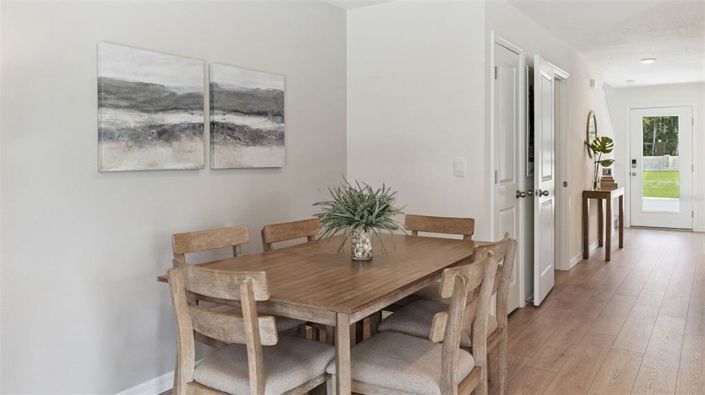 Image No.6-3 Bed Townhouse for sale