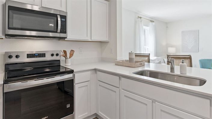 Image No.12-3 Bed Townhouse for sale