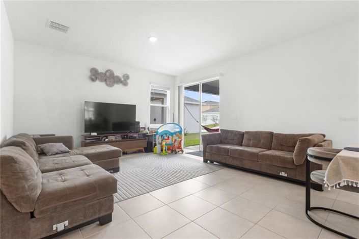 Image No.8-Propriété de 5 chambres à vendre à Clermont