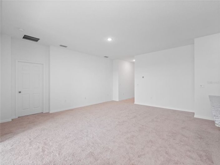 Image No.2-4 Bed Property for sale