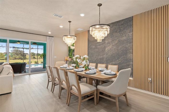 Image No.26-10 Bed Property for sale