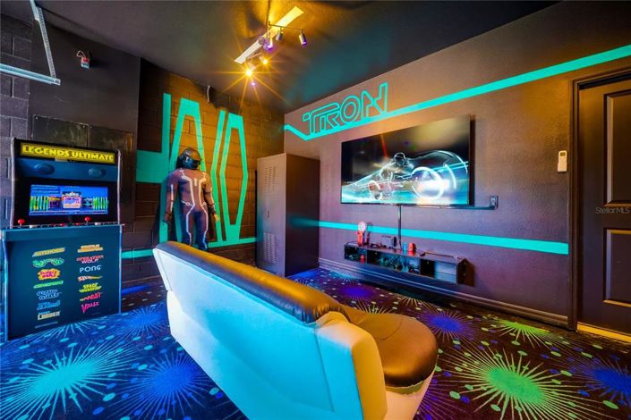 Image No.34-10 Bed Property for sale