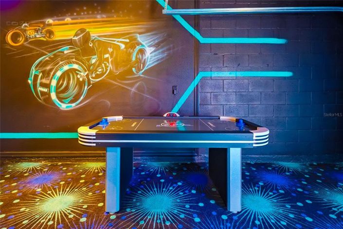 Image No.35-10 Bed Property for sale