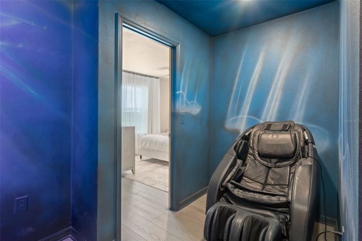 Image No.47-10 Bed Property for sale