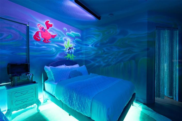 Image No.58-10 Bed Property for sale