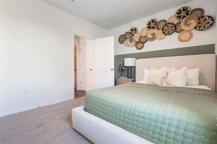 Image No.18-5 Bed Property for sale