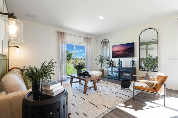 Image No.6-5 Bed Property for sale