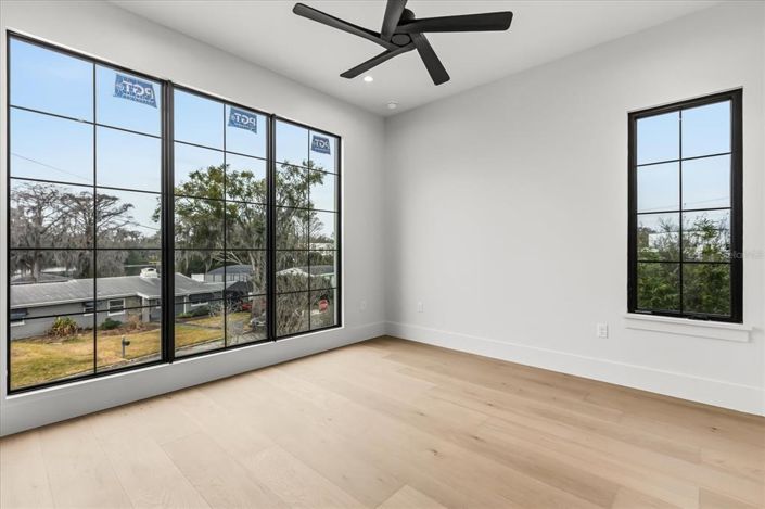 Image No.23-Propriété de 4 chambres à vendre à Winter Park