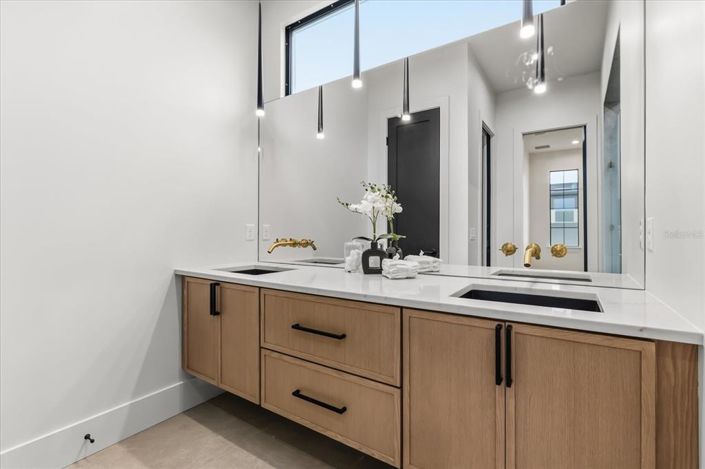 Image No.32-Propriété de 4 chambres à vendre à Winter Park