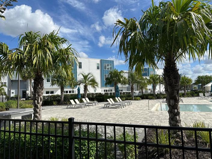 Image No.15-3 Bed Property for sale