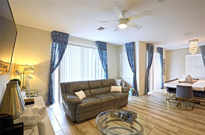 Image No.23-Propriété de 6 chambres à vendre à Kissimmee