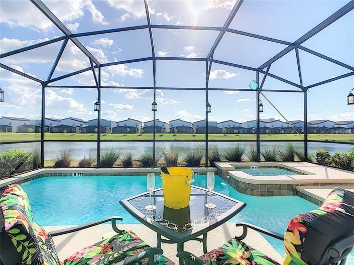 Image No.3-Propriété de 6 chambres à vendre à Kissimmee