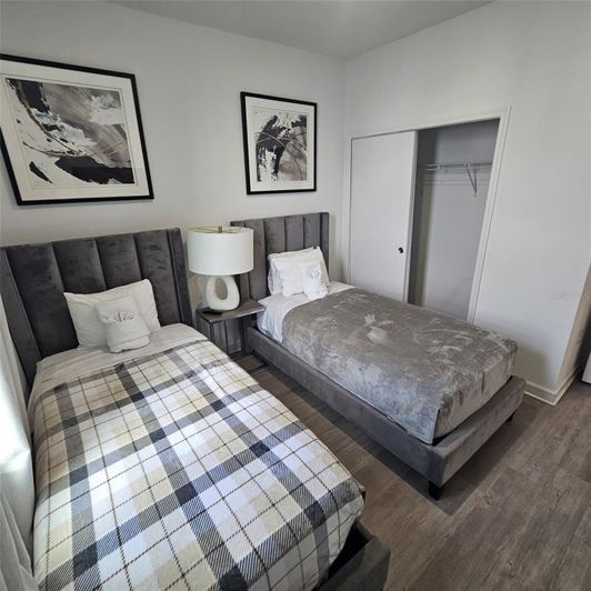 Image No.31-5 Bed Townhouse for sale