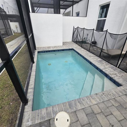 Image No.42-5 Bed Townhouse for sale