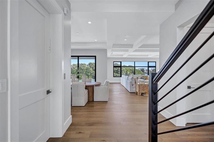 Image No.12-4 Bed Property for sale