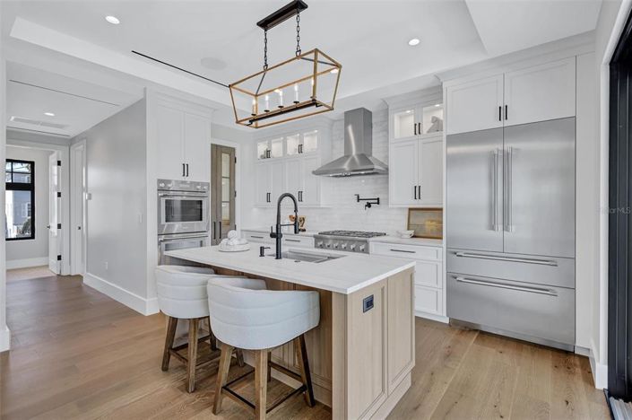 Image No.19-4 Bed Property for sale