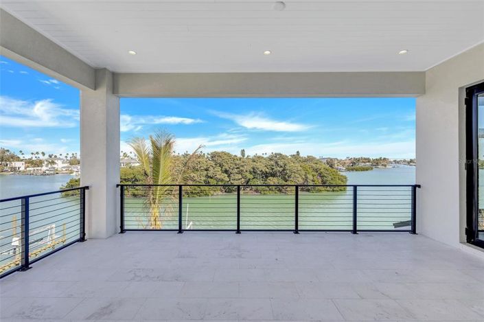 Image No.47-4 Bed Property for sale