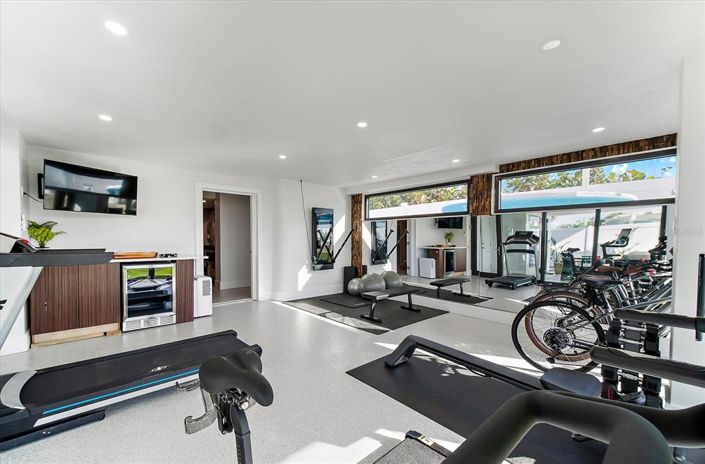 Image No.15-4 Bed Property for sale