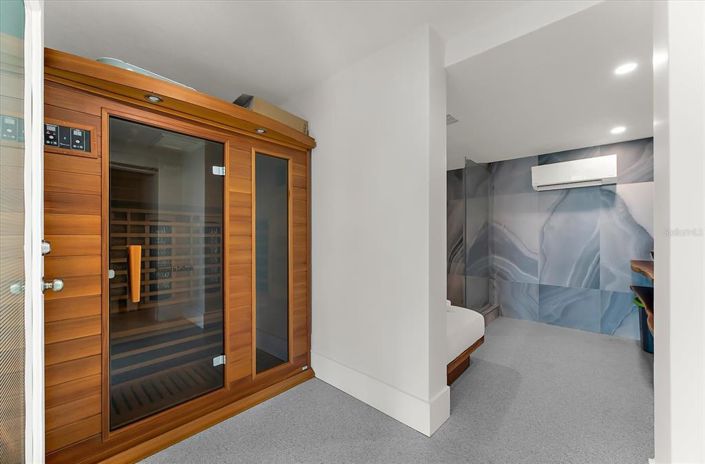 Image No.16-4 Bed Property for sale