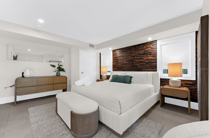 Image No.21-4 Bed Property for sale