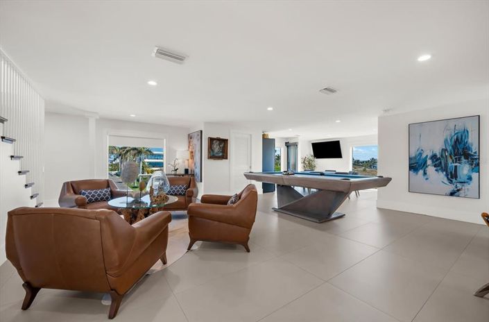 Image No.59-4 Bed Property for sale