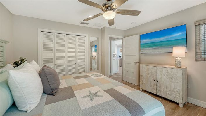 Image No.33-3 Bed Property for sale