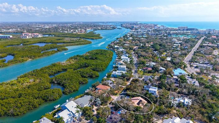 Image No.55-3 Bed Property for sale