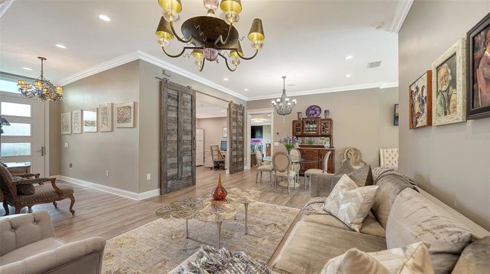 Image No.10-3 Bed Property for sale