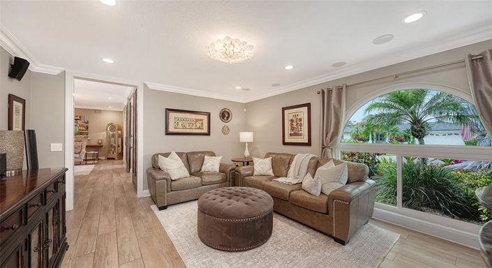 Image No.14-3 Bed Property for sale