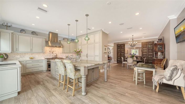 Image No.18-3 Bed Property for sale