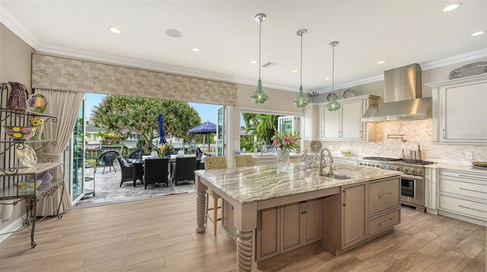 Image No.20-3 Bed Property for sale