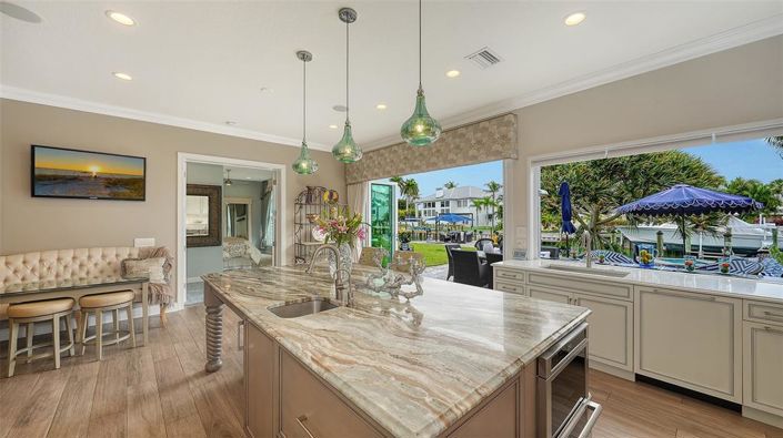 Image No.22-3 Bed Property for sale