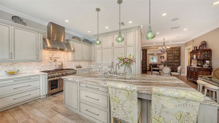 Image No.25-3 Bed Property for sale