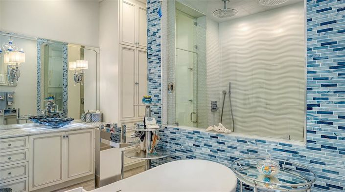 Image No.32-3 Bed Property for sale