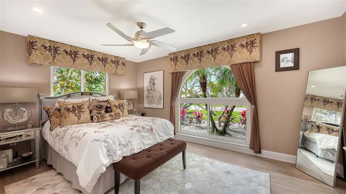 Image No.34-3 Bed Property for sale