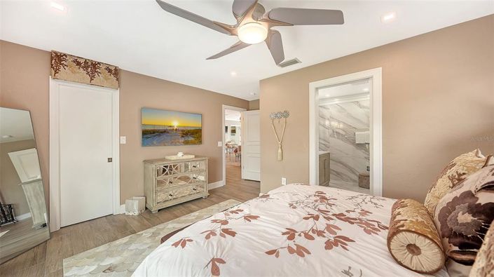 Image No.36-3 Bed Property for sale