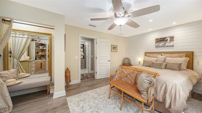 Image No.40-3 Bed Property for sale