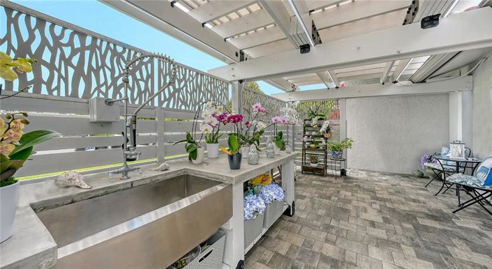 Image No.47-3 Bed Property for sale