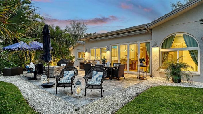 Image No.50-3 Bed Property for sale