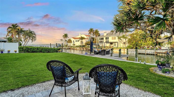 Image No.53-3 Bed Property for sale