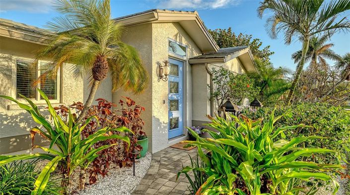 Image No.9-3 Bed Property for sale