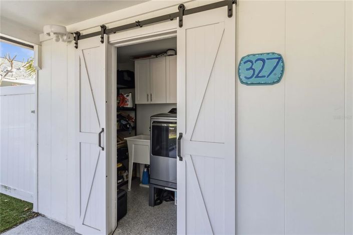 Image No.27-3 Bed Property for sale