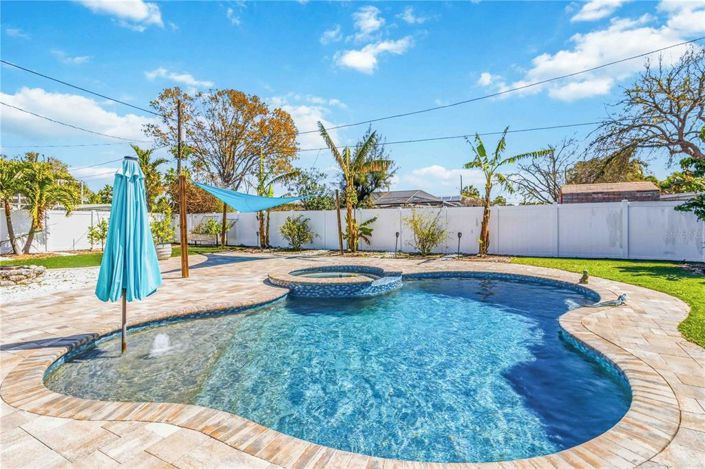 Image No.29-3 Bed Property for sale