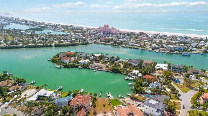 Image No.33-3 Bed Property for sale