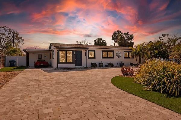 Image No.4-3 Bed Property for sale