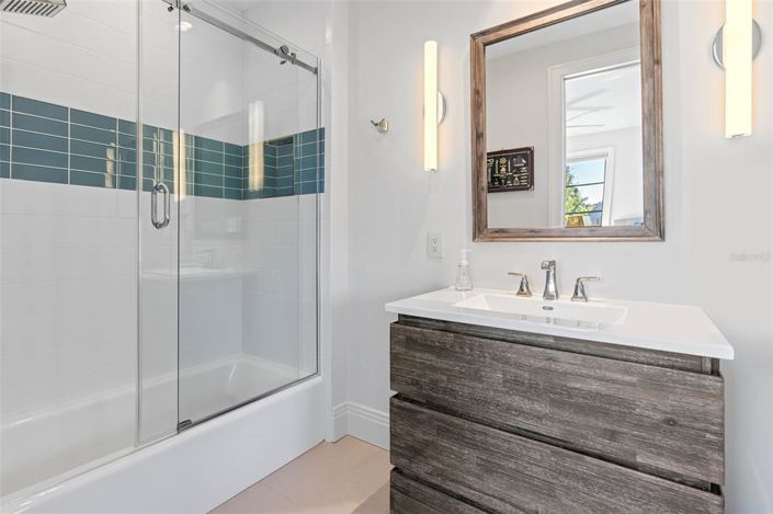 Image No.24-4 Bed Property for sale