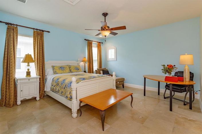 Image No.23-Propriété de 4 chambres à vendre à Orlando