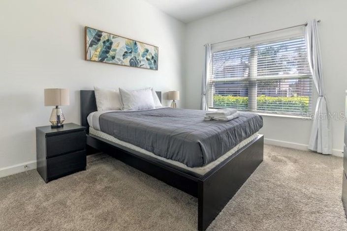 Image No.18-4 Bed Townhouse for sale